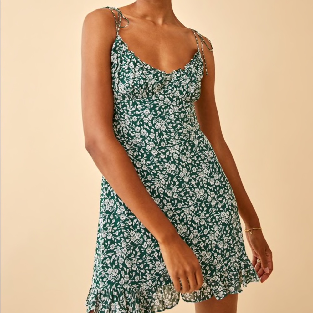 Reformation Esther Dress Shamrock ASO Taylor Swift - Picture 5 of 12